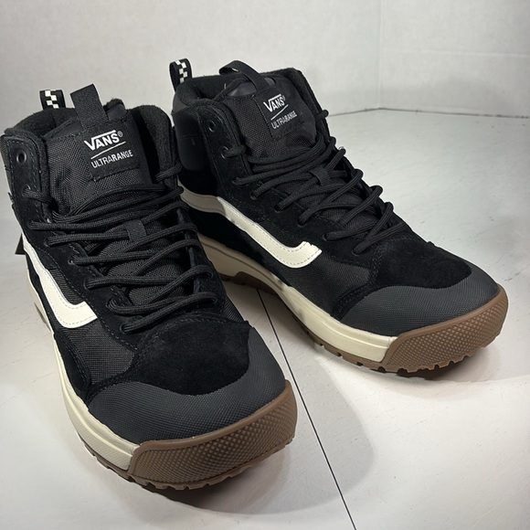 NWT Vans UltraRange EXO Mte Hi Top Hiking/Action Shoes Women’s 9.5 Men’s 8 - Picture 3 of 10